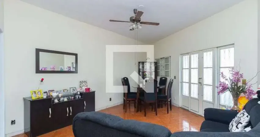 Casa para Venda - Concórdia, 3 Quartos,  399 m² - Belo Horizonte