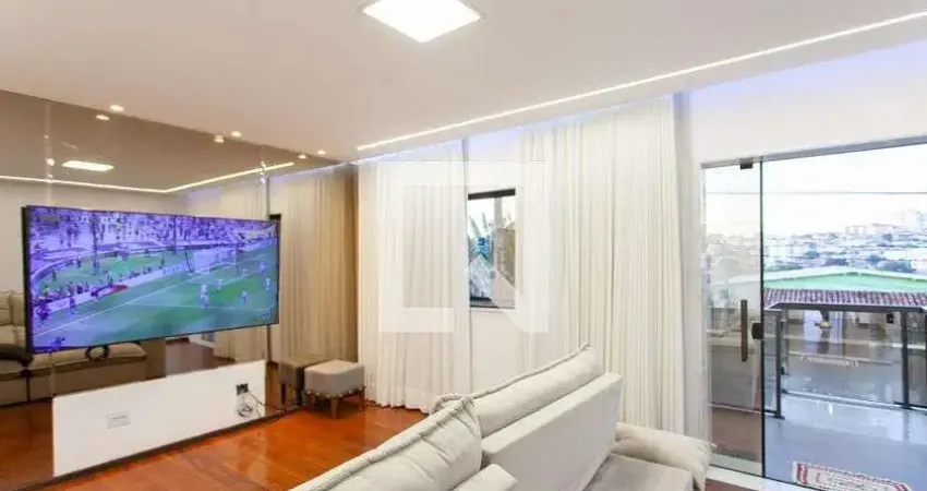 Casa para Venda - Santa Mônica, 4 Quartos,  360 m² - Belo Horizonte