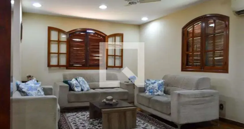 Casa para Venda - Taquara, 4 Quartos,  165 m² - Rio de Janeiro