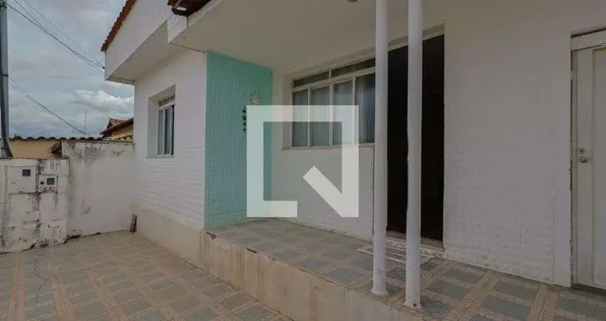 Casa para Venda - Santa Mônica, 3 Quartos,  360 m² - Belo Horizonte