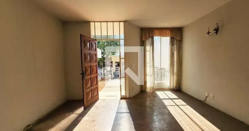 Casa para Venda - Parque do Colégio , 3 Quartos,  181 m² - Jundiaí