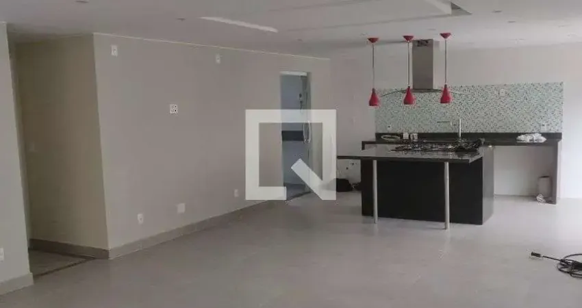 Casa / Sobrado em Condomínio para Venda - Taquara, 4 Quartos,  320 m² - Rio de Janeiro