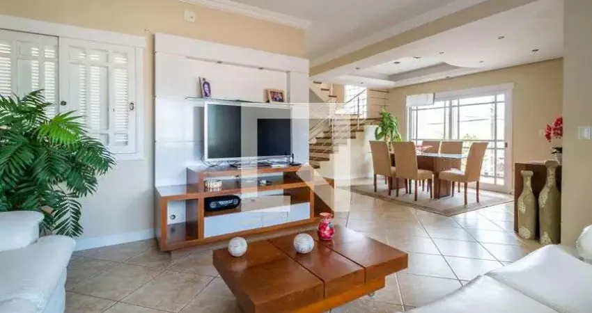 Casa para Venda - Partenon, 3 Quartos,  277 m² - Porto Alegre