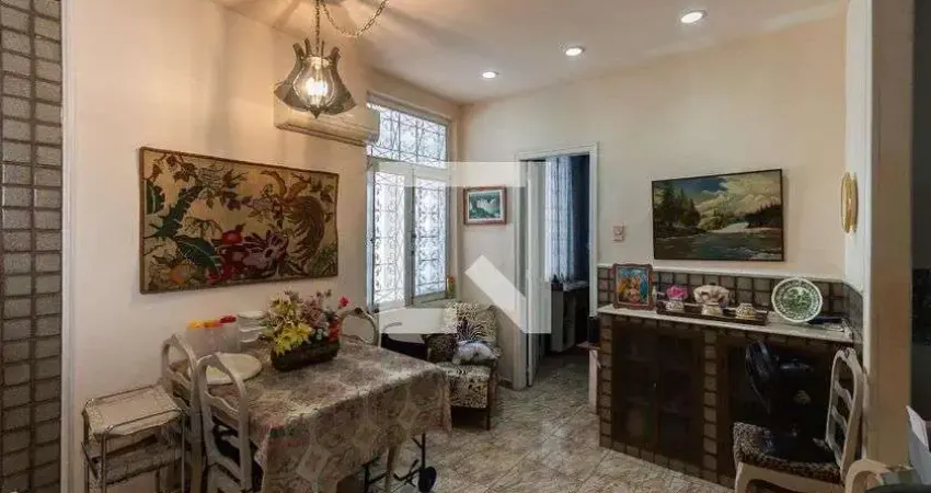 Casa para Venda - Benfica, 2 Quartos,  111 m² - Rio de Janeiro