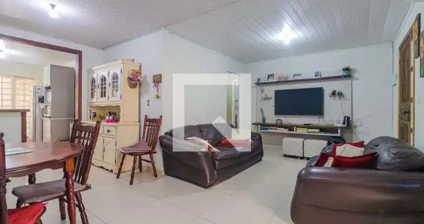 Casa para Venda - Nonoai, 2 Quartos,  200 m² - Porto Alegre