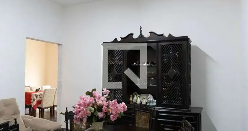Casa para Venda - Camargos, 3 Quartos,  347 m² - Belo Horizonte