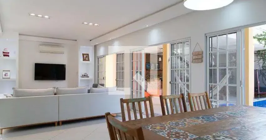 Casa / Sobrado em Condomínio para Venda - Vargem Pequena, 5 Quartos,  560 m² - Rio de Janeiro