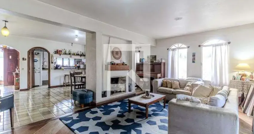 Casa para Venda - Pacaembu, 4 Quartos,  362 m² - São Paulo
