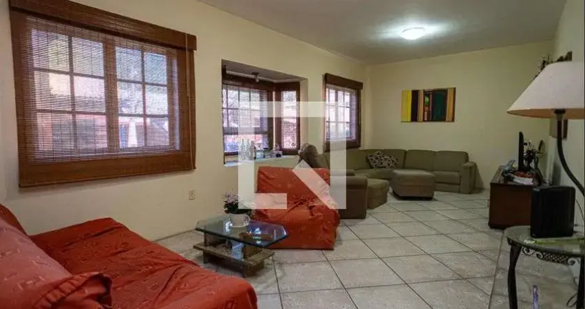 Casa para Venda - Serra Grande, 4 Quartos,  200 m² - Niterói