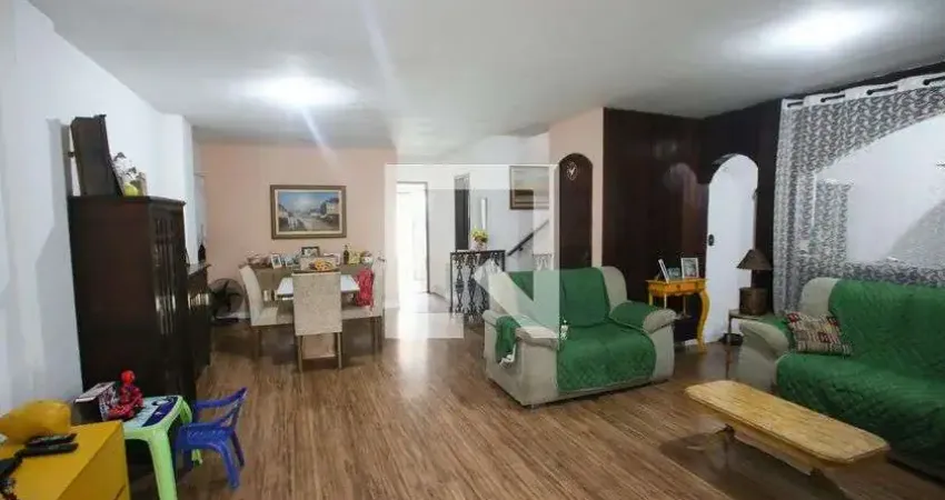 Casa para Venda - Taquara, 7 Quartos,  350 m² - Rio de Janeiro