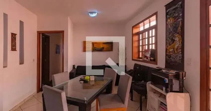 Casa para Venda - Alípio de Melo, 3 Quartos,  294 m² - Belo Horizonte