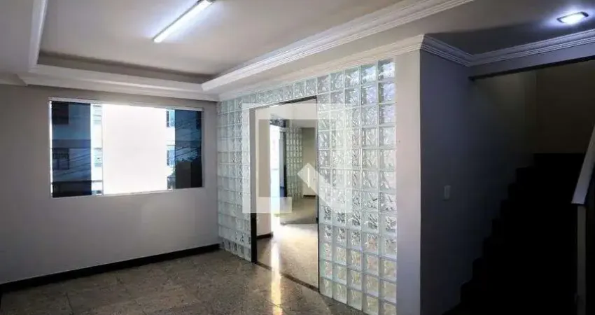 Casa para Venda - Nova Floresta, 3 Quartos,  185 m² - Belo Horizonte