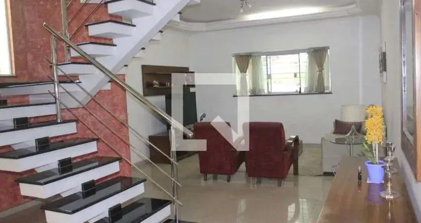 Casa para Venda - Macedo, 3 Quartos,  200 m² - Guarulhos