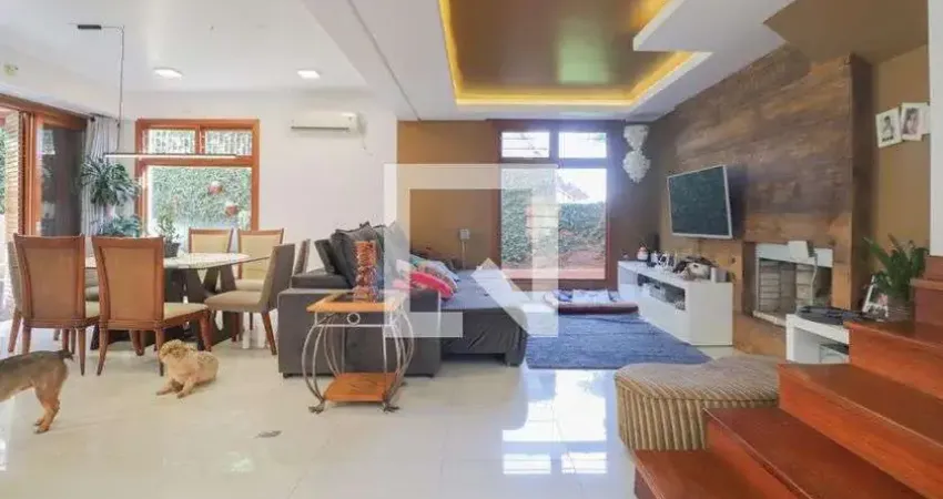 Casa para Venda - Morro do Espelho, 4 Quartos,  330 m² - São Leopoldo