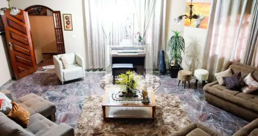 Casa para Venda - Bussocaba, 4 Quartos,  475 m² - Osasco