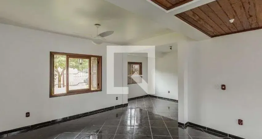 Casa para Venda - Campo Novo, 4 Quartos,  240 m² - Porto Alegre