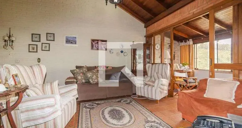 Casa para Venda - Teresópolis, 4 Quartos,  450 m² - Porto Alegre