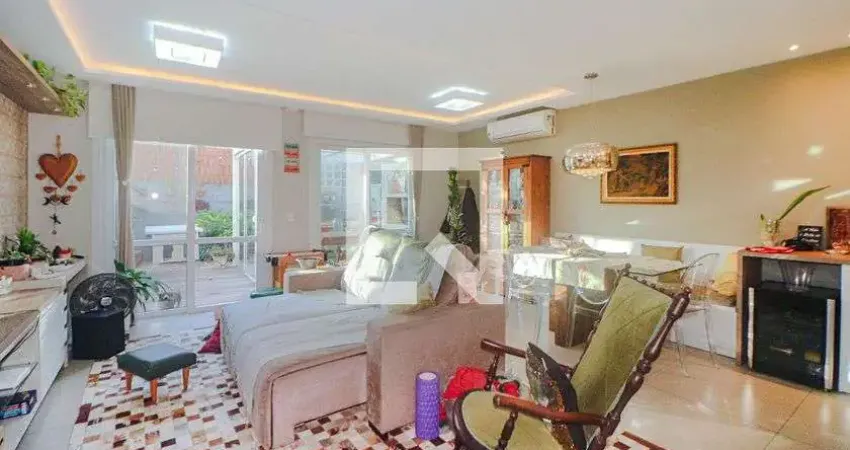 Casa / Sobrado em Condomínio para Venda - Jardim Salso , 3 Quartos,  207 m² - Porto Alegre