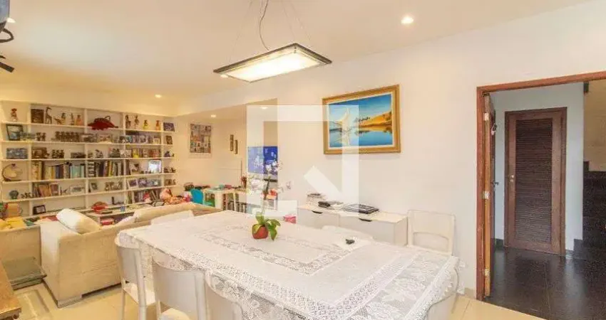 Casa para Venda - Jardim Guanabara, 4 Quartos,  325 m² - Rio de Janeiro