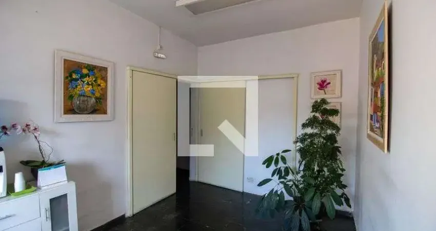Casa para Venda - Butantã, 2 Quartos,  243 m² - São Paulo