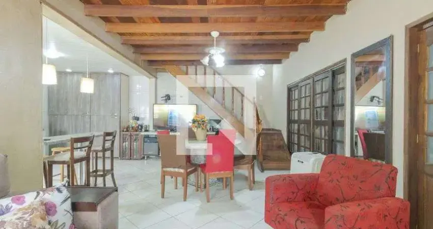 Casa para Venda - Jardim Carvalho, 3 Quartos,  200 m² - Porto Alegre