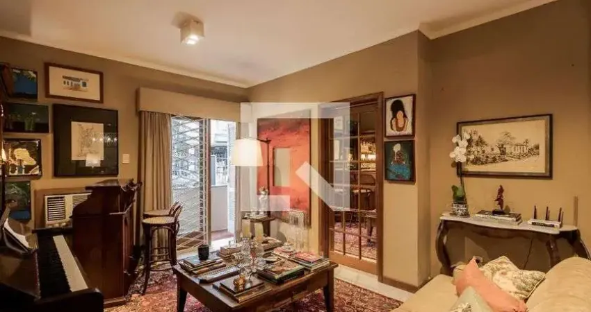 Apartamento para Venda - Moinhos de Vento, 3 Quartos,  121 m² - Porto Alegre