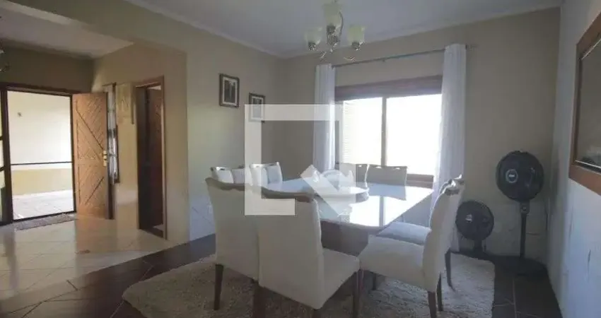 Casa para Venda - Bairro Fátima, 3 Quartos,  190 m² - Canoas