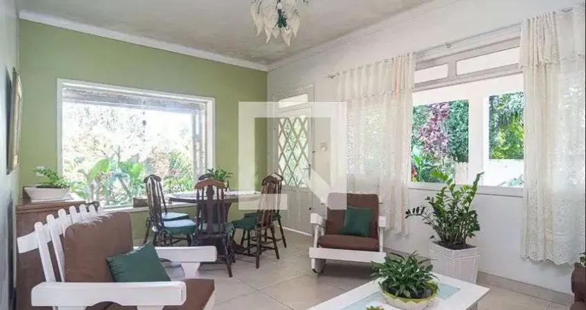 Casa para Venda - Engenho do Mato, 5 Quartos,  300 m² - Niterói