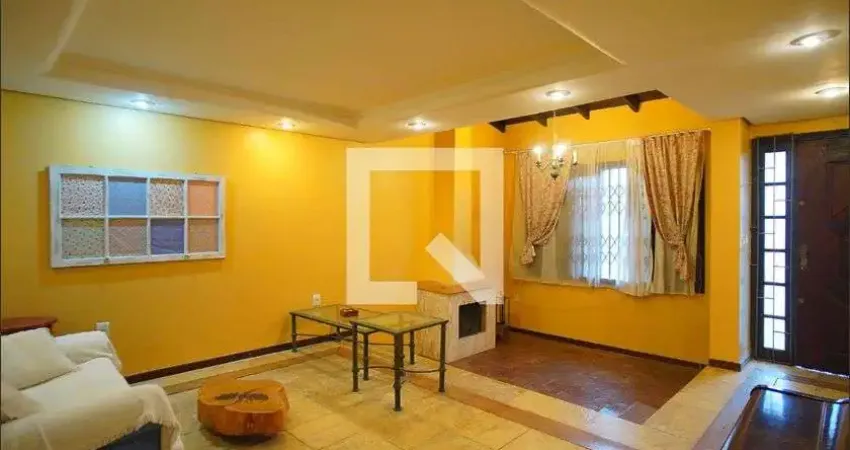 Casa para Venda - Passo D&apos;areia, 3 Quartos,  200 m² - Porto Alegre
