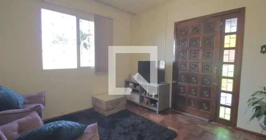 Casa para Venda - Estância Velha, 2 Quartos,  300 m² - Canoas