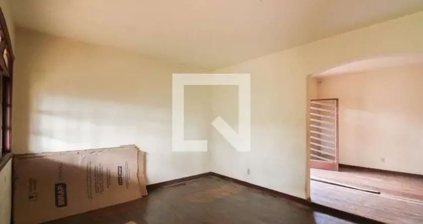 Casa para Venda - Planalto, 4 Quartos,  350 m² - Belo Horizonte