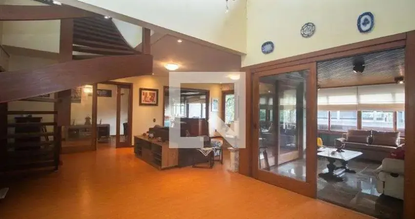 Cobertura para Venda - Três Figueiras, 3 Quartos,  713 m² - Porto Alegre
