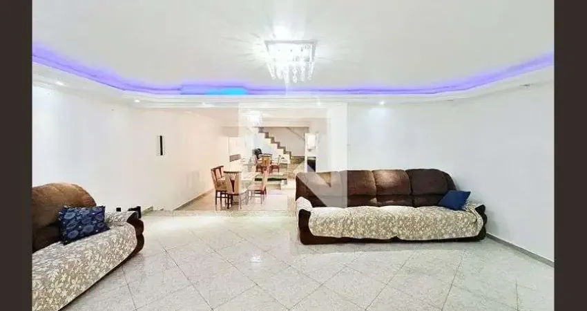 Casa para Venda - Centro, 3 Quartos,  210 m² - Guarulhos