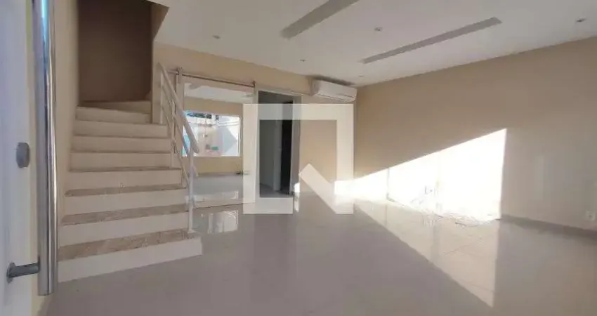 Casa / Sobrado em Condomínio para Venda - Taquara, 3 Quartos,  100 m² - Rio de Janeiro