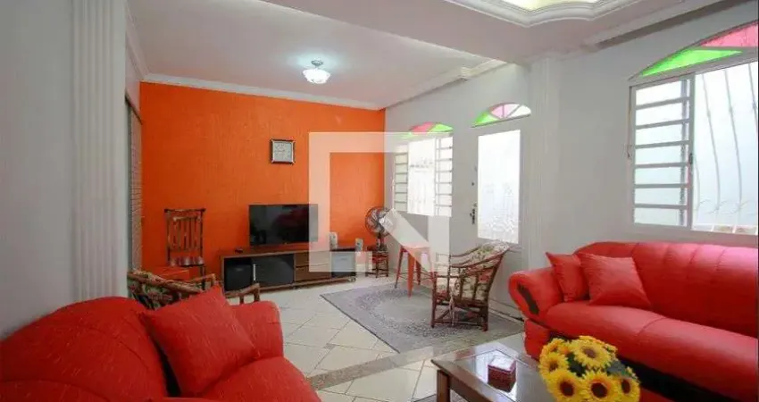 Casa para Venda - Ipiranga, 5 Quartos,  360 m² - Belo Horizonte