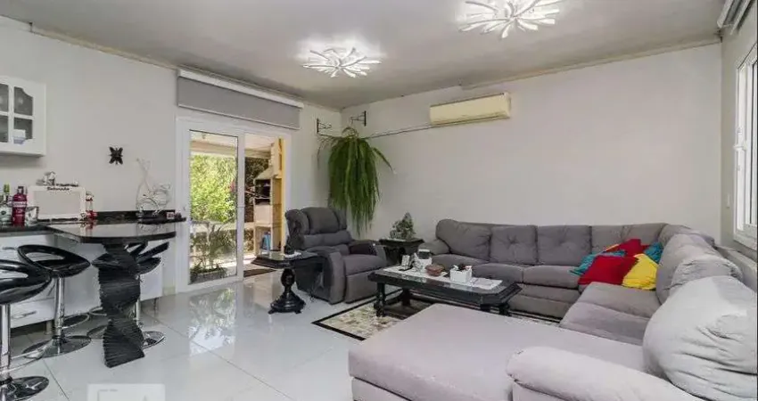 Casa para Venda - Vila Nova, 3 Quartos,  268 m² - Porto Alegre