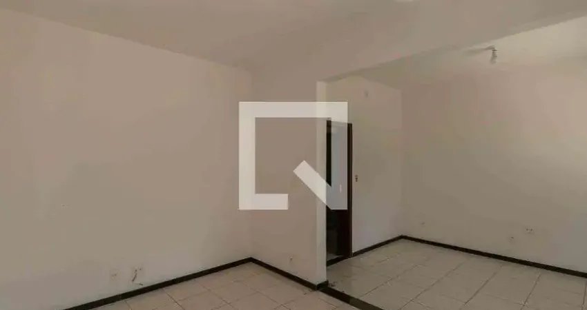 Casa para Venda - Braúnas, 2 Quartos,  190 m² - Belo Horizonte