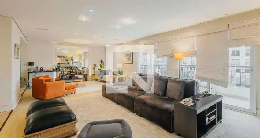 Apartamento para Venda - Alto de Pinheiros, 3 Quartos,  220 m² - São Paulo