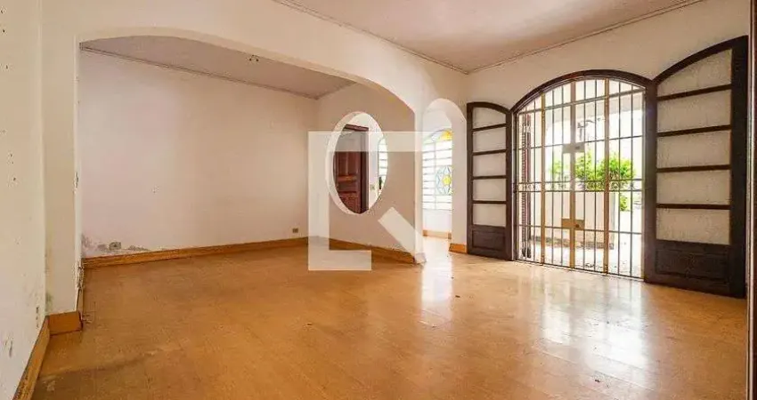 Casa para Venda - Vila Madalena, 3 Quartos,  385 m² - São Paulo