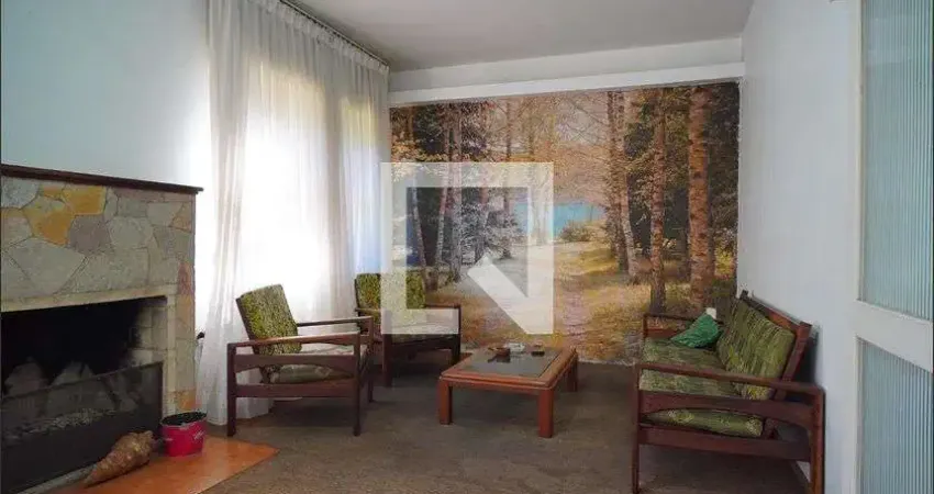 Casa para Venda - Jardim Lindóia, 3 Quartos,  450 m² - Porto Alegre