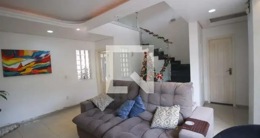 Casa para Venda - Estância Velha, 3 Quartos,  190 m² - Canoas