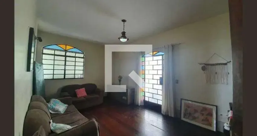 Casa para Venda - Ipiranga, 4 Quartos,  222 m² - Belo Horizonte