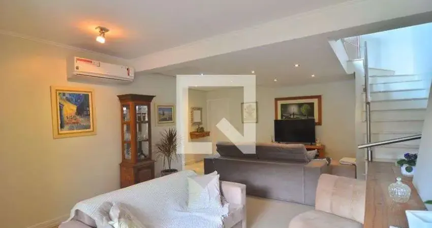 Casa para Venda - Nossa Sra das Graças, 5 Quartos,  240 m² - Canoas