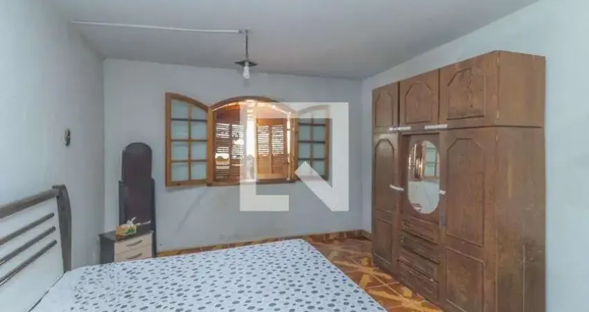 Casa para Venda - Santa Cruz, 2 Quartos,  366 m² - Belo Horizonte