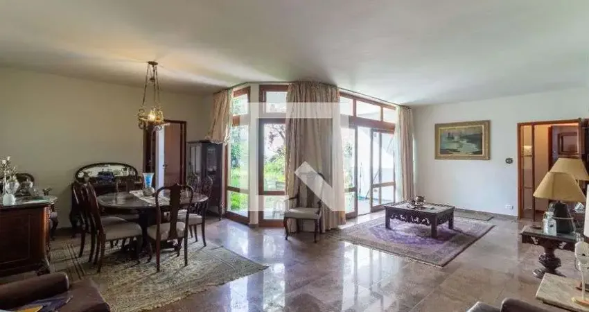 Casa para Venda - Vila Madalena, 3 Quartos,  215 m² - São Paulo