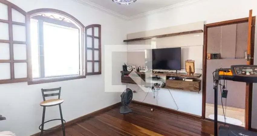 Casa para Venda - Aparecida, 5 Quartos,  300 m² - Belo Horizonte