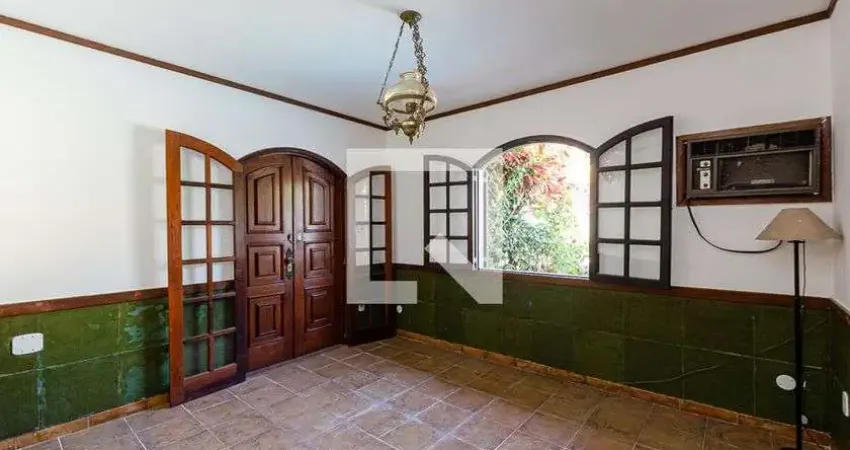 Casa para Venda - Itaipu, 4 Quartos,  150 m² - Niterói
