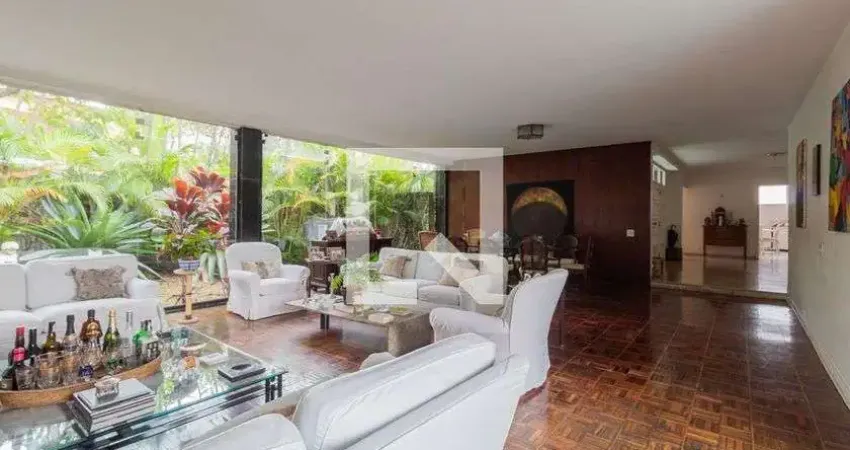 Casa para Venda - Morumbi, 3 Quartos,  680 m² - São Paulo