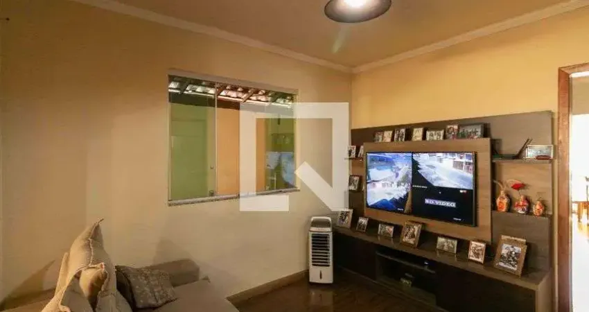 Casa para Venda - Céu Azul, 4 Quartos,  550 m² - Belo Horizonte
