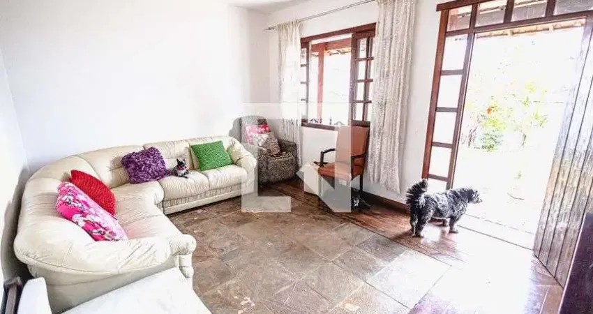 Casa para Venda - Planalto, 3 Quartos,  360 m² - Belo Horizonte
